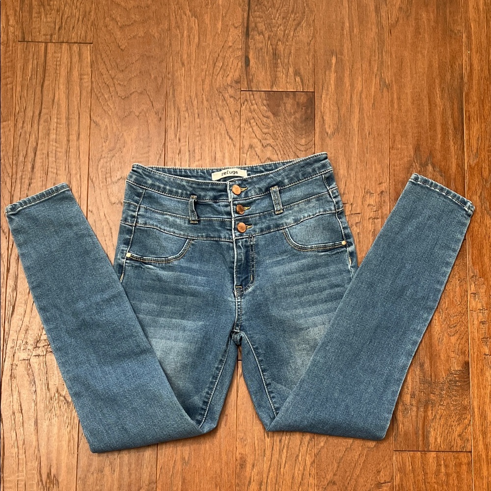 EUC Refuge High Rise Skinny Blue Jeans (2)